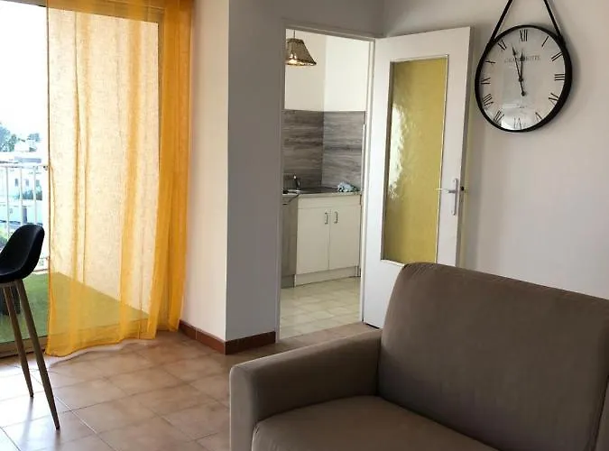 Spacieux Lumineux Proche Du Centre Apartment