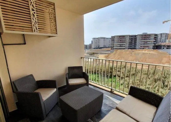 Διαμέρισμα Spacieux Lumineux Proche Du Centre *